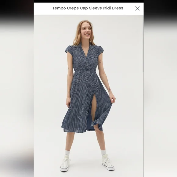 Urban Outfitters Navy Cap Sleeve Dress Size XS - Picture 1 of 11